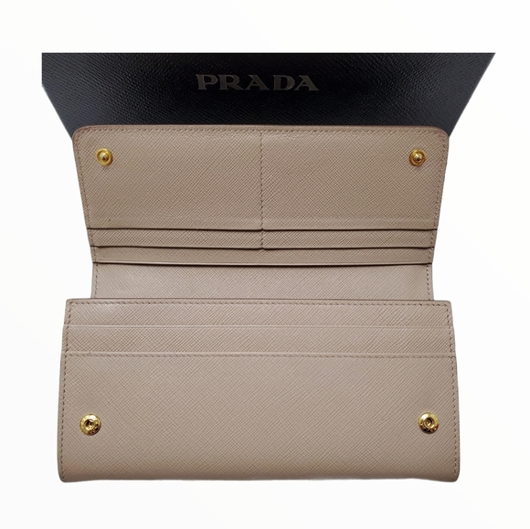 ‼️SOLD‼️PRADA LONG WALLET SAFFIANO SHINE LEATHER - Picture 4 of 14